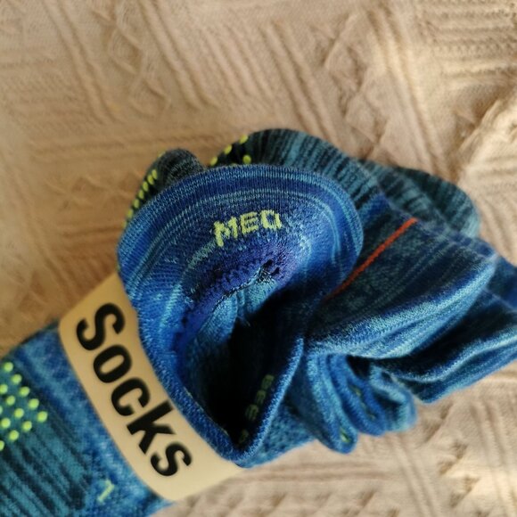 3 Pairs Bombas Ankle Socks Hex Tec Breathable Size M - Picture 3 of 3